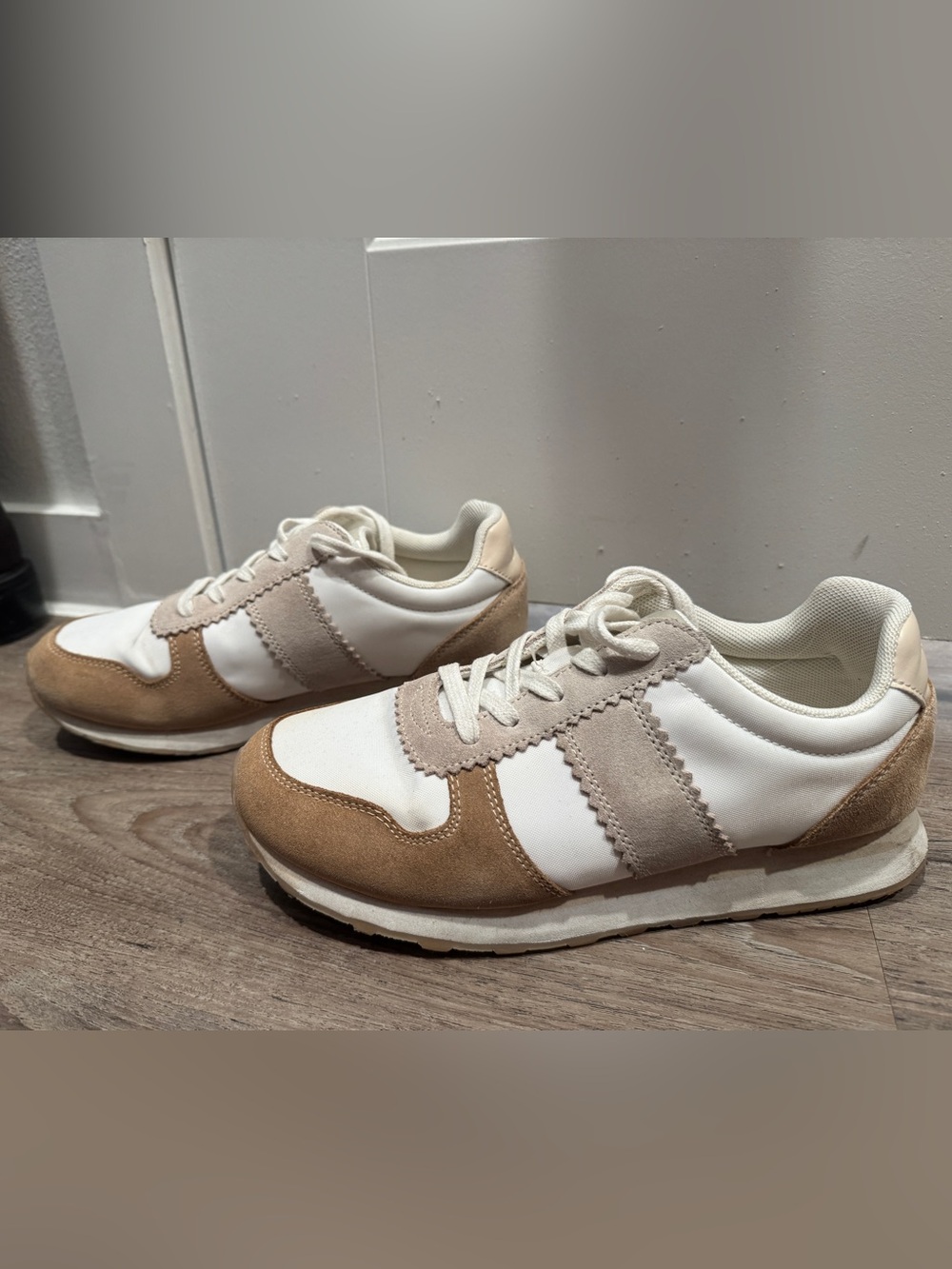 J. Crew Neutral Beige & White Retro Sneaker